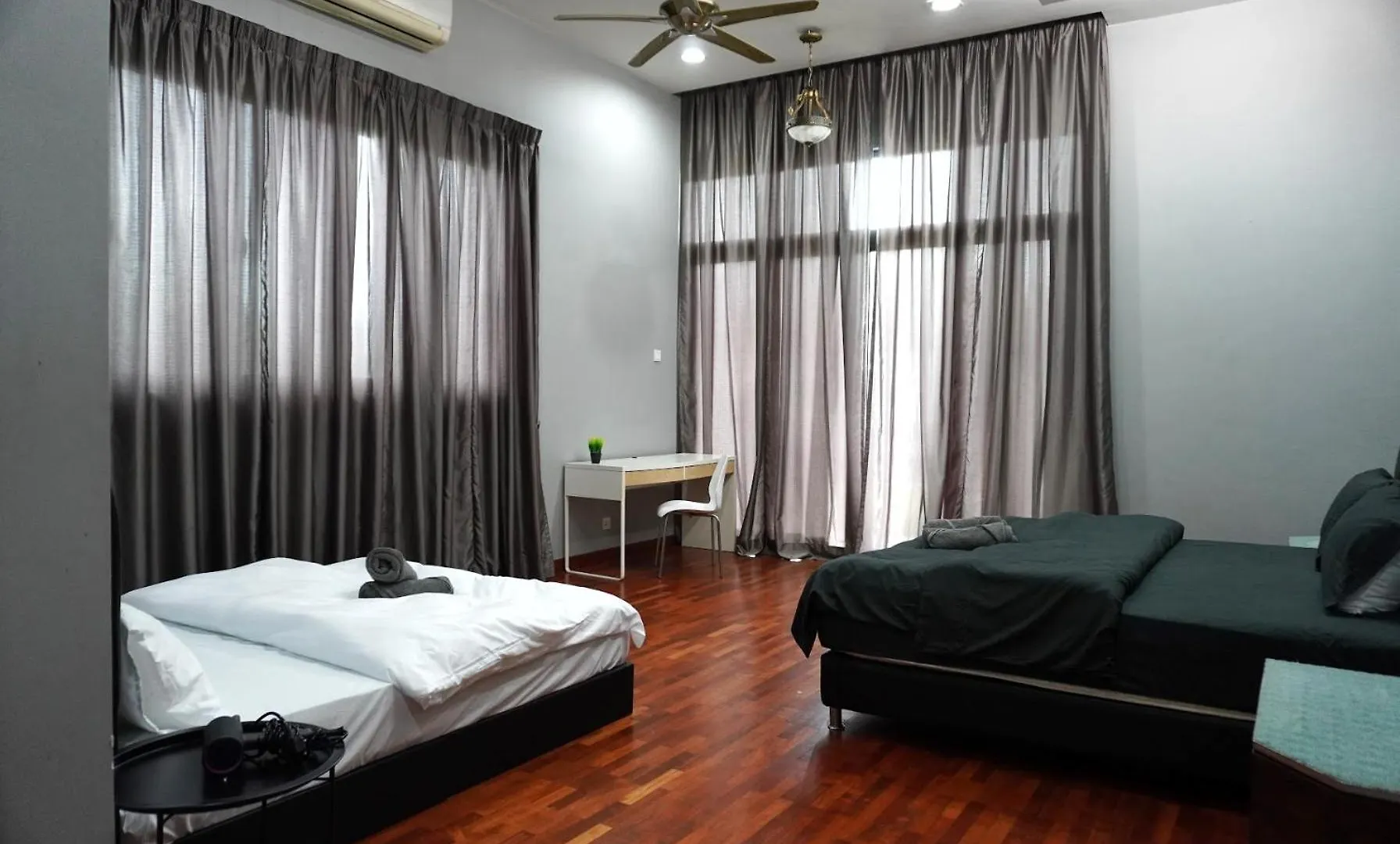 40P, Subang Villa With Pool/Bbq/Karaoke/Meeting Subang Jaya